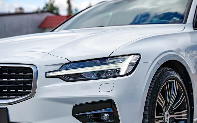 Volvo V60 cena 99900 przebieg: 190000, rok produkcji 2020 z Świdnica małe 781